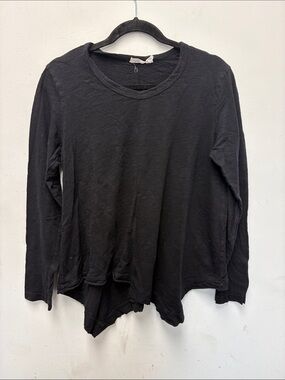 Wilt Black Long-Sleeve Lightweight Crew Neck Top